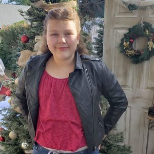 Meet your Posher, Christina